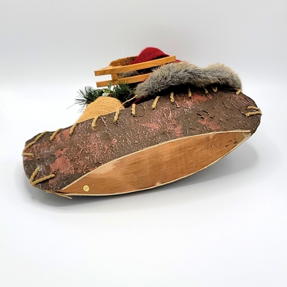 Vintage Santa Claus Figurine Riding In a Rustic Canoe w/ Presents - Picture 11 of 14